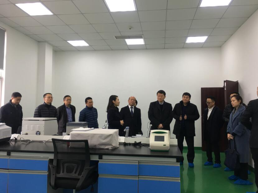 集团党委书记、董事长任丁率队调研 德仁堂控股集团